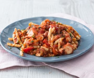 Strozzapreti con salsa de pulpo