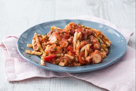 Strozzapreti con salsa de pulpo