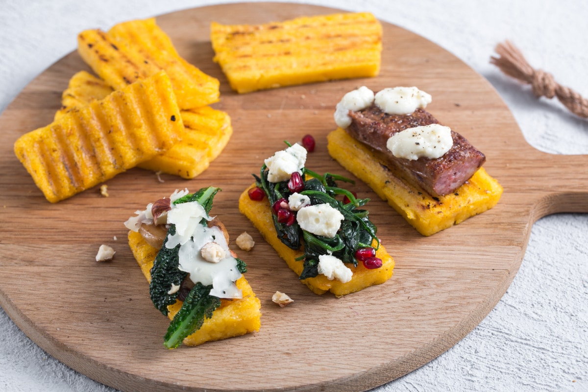 Tostadas rústicas de polenta