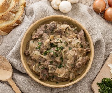 Ternera a la Stroganoff