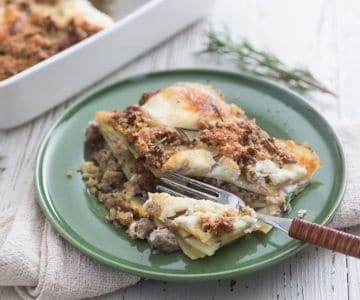 Pastel de patatas y salchicha