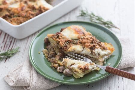 Pastel de patatas y salchicha